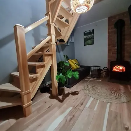 Zacisze- Klimatyczny Z Kominkiem