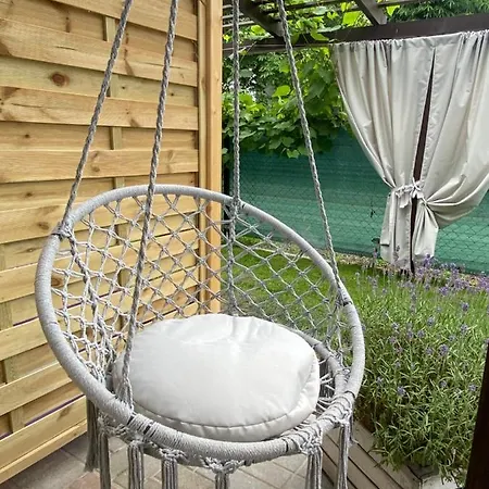 Zacisze- Klimatyczny Z Kominkiem