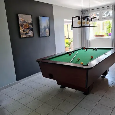 Zacisze- Klimatyczny Z Kominkiem Prázdninový dům *