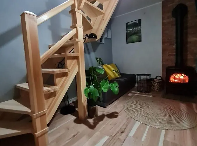 Zacisze- Klimatyczny Z Kominkiem